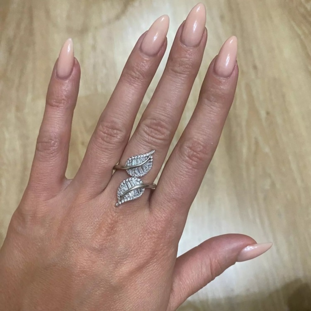 - Swarovski Elements Leaf Ring Adjustable Size 7-8 - image 4